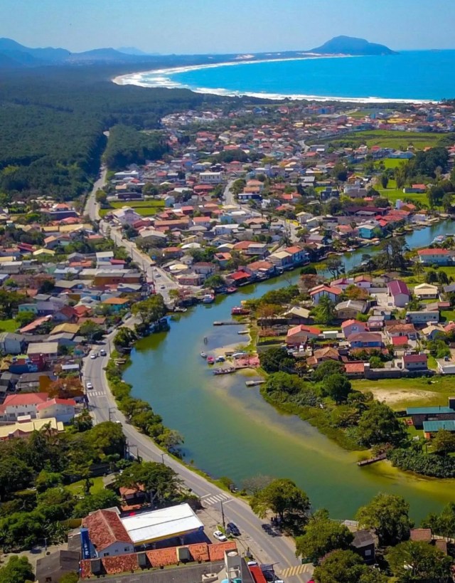 Barra da Barra, Barra da Lagoa Beach and Mozambique Beach in the Fund